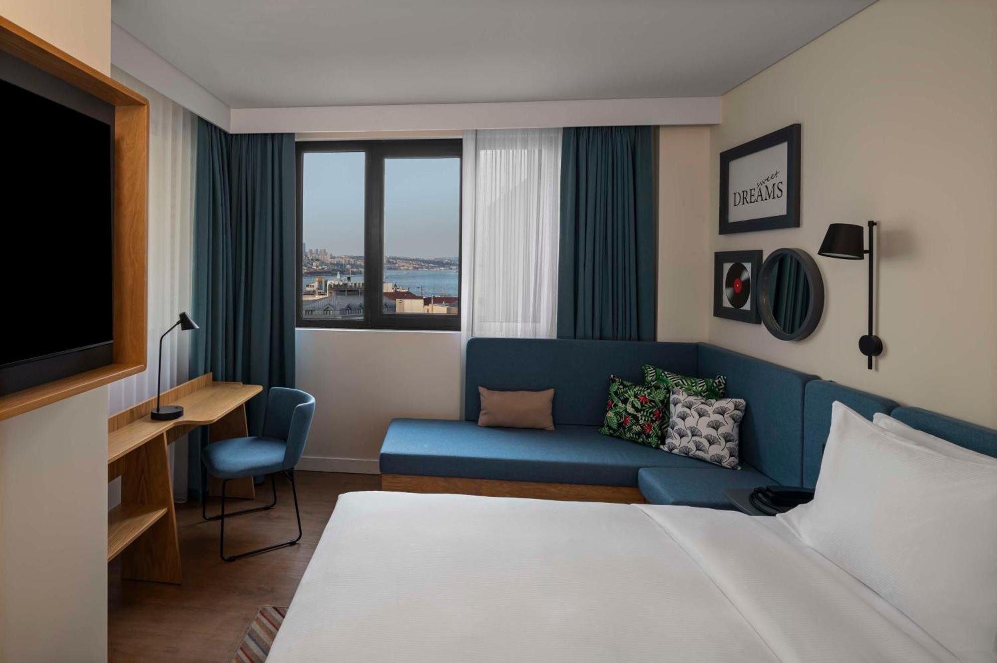 Готель Hampton By Hilton Istanbul Sirkeci Екстер'єр фото