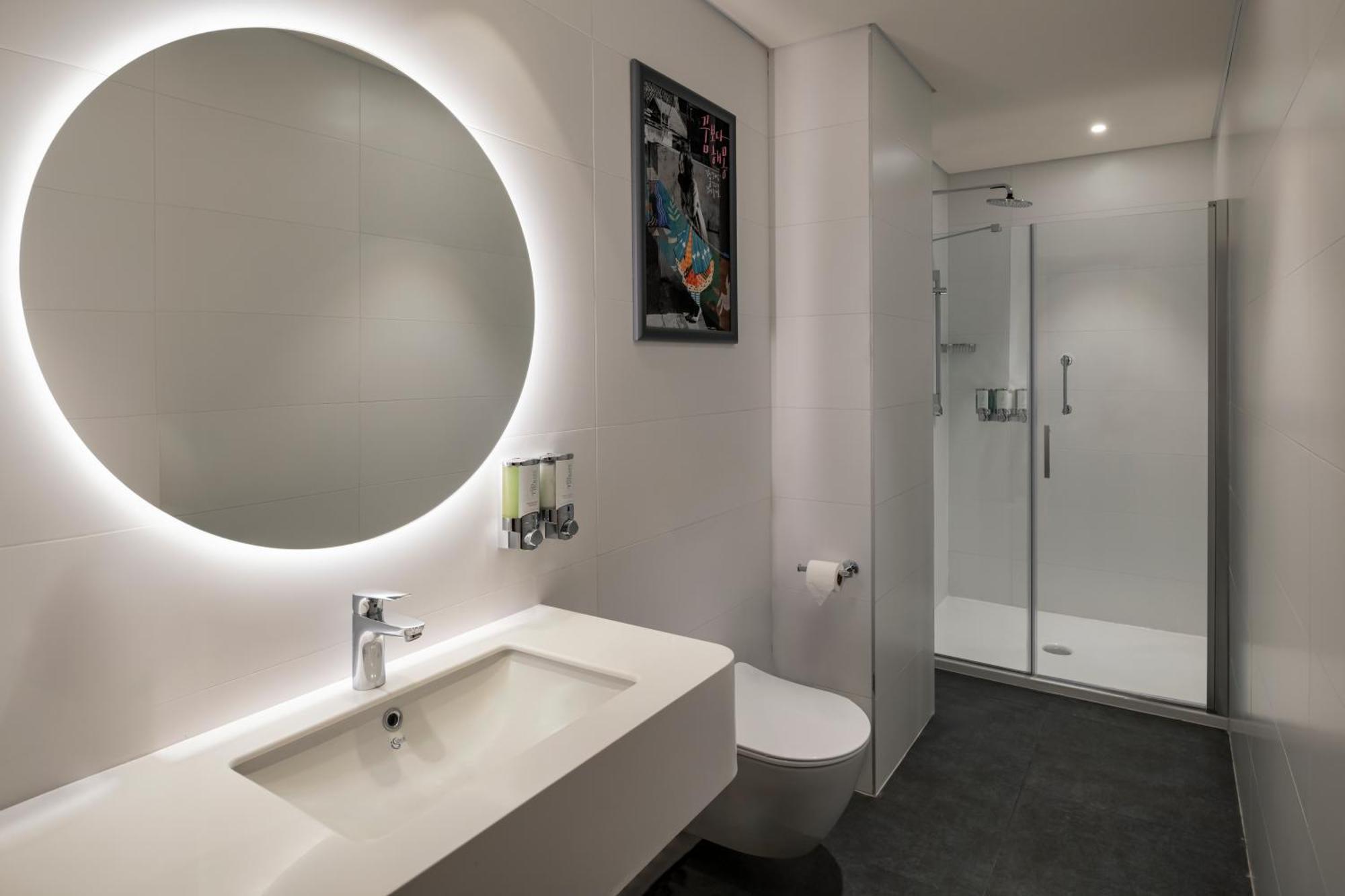 Готель Hampton By Hilton Istanbul Sirkeci Екстер'єр фото