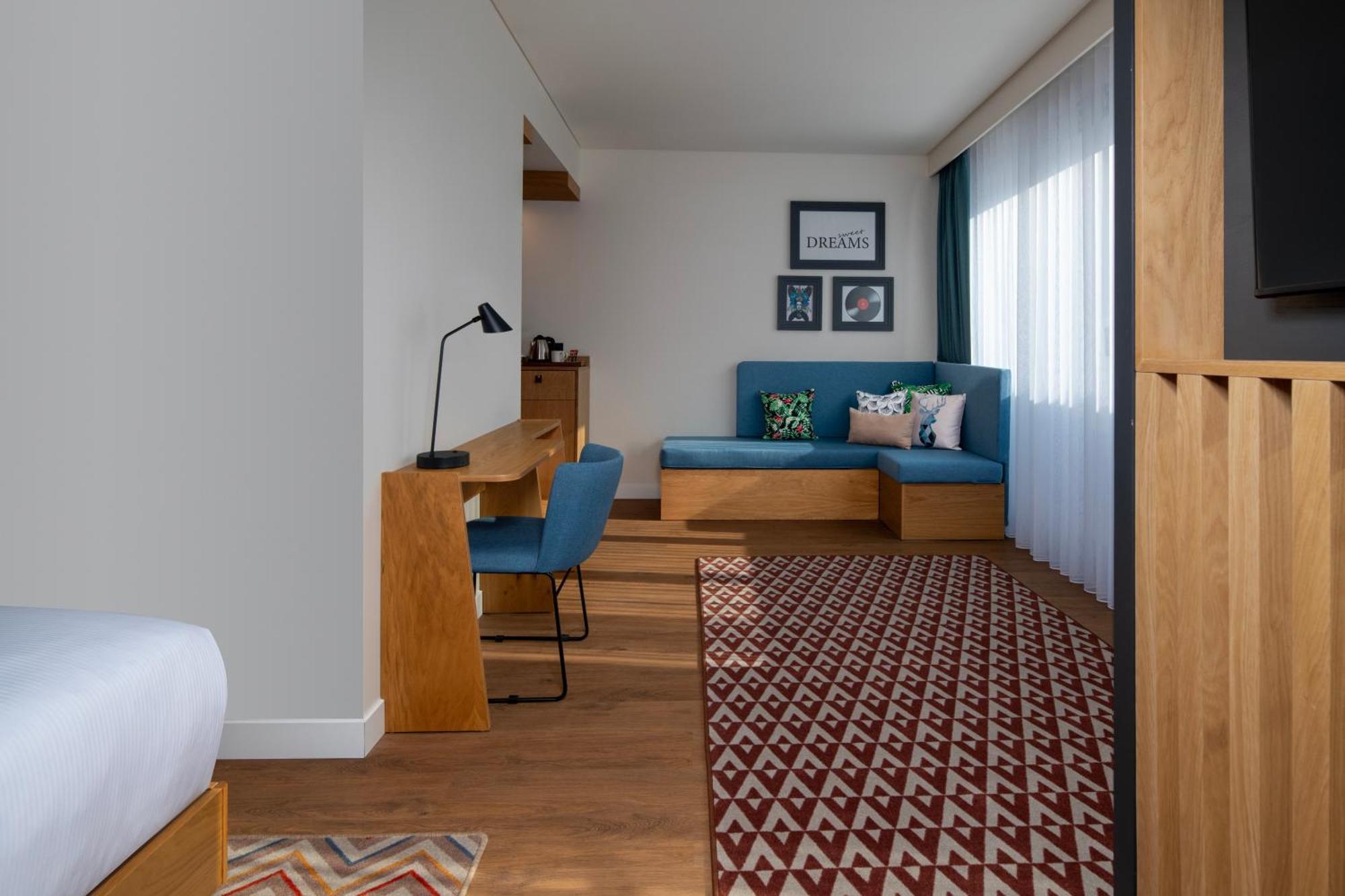Готель Hampton By Hilton Istanbul Sirkeci Екстер'єр фото