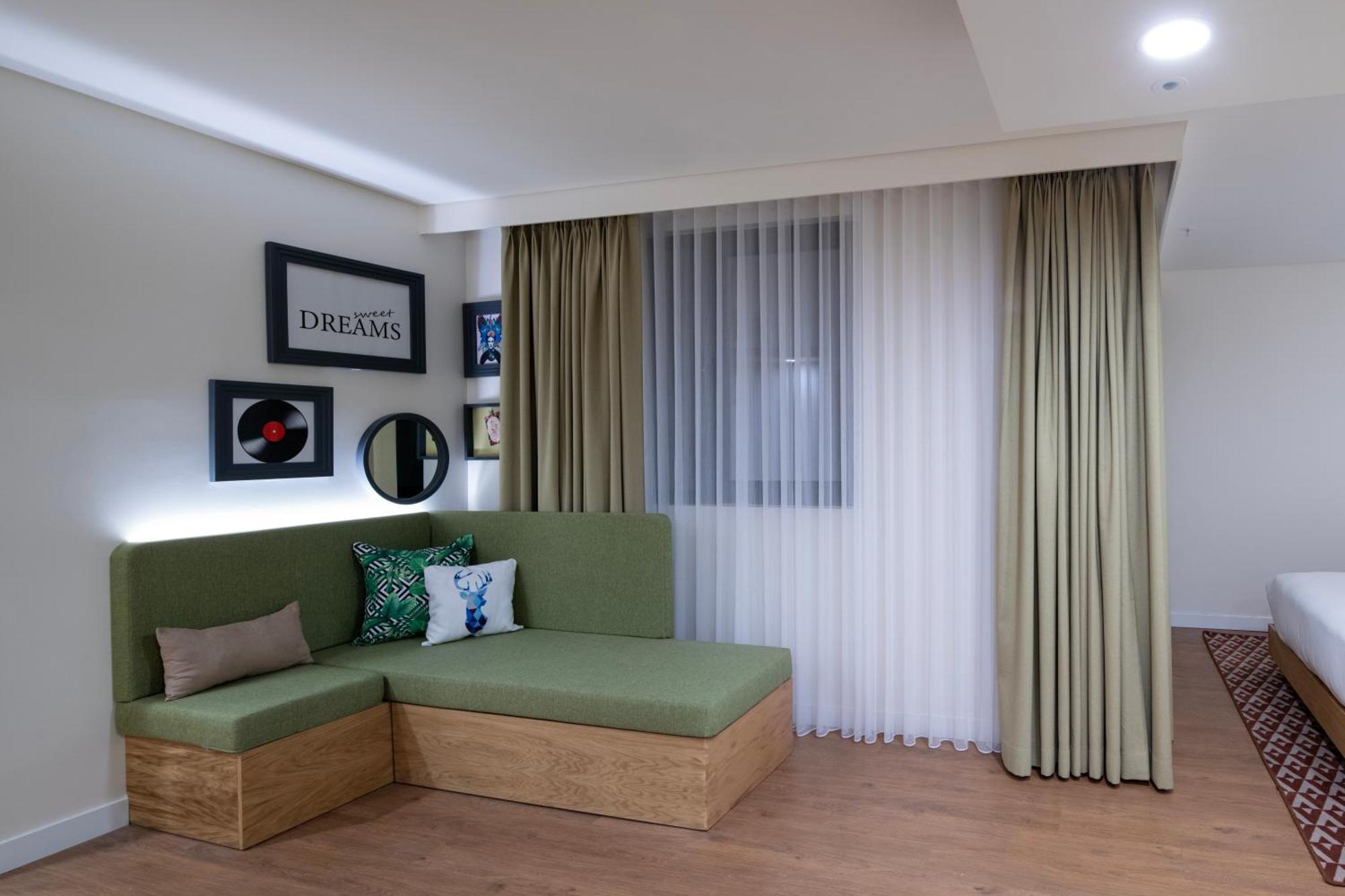 Готель Hampton By Hilton Istanbul Sirkeci Екстер'єр фото