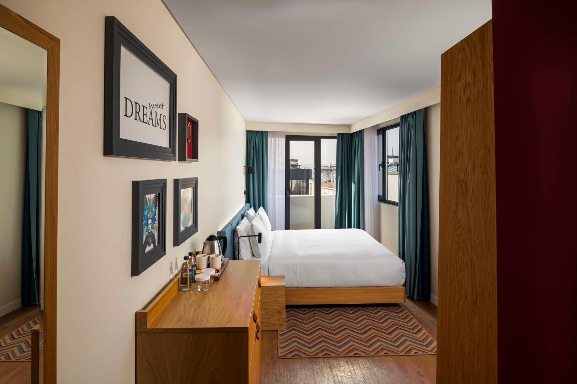 Готель Hampton By Hilton Istanbul Sirkeci Екстер'єр фото