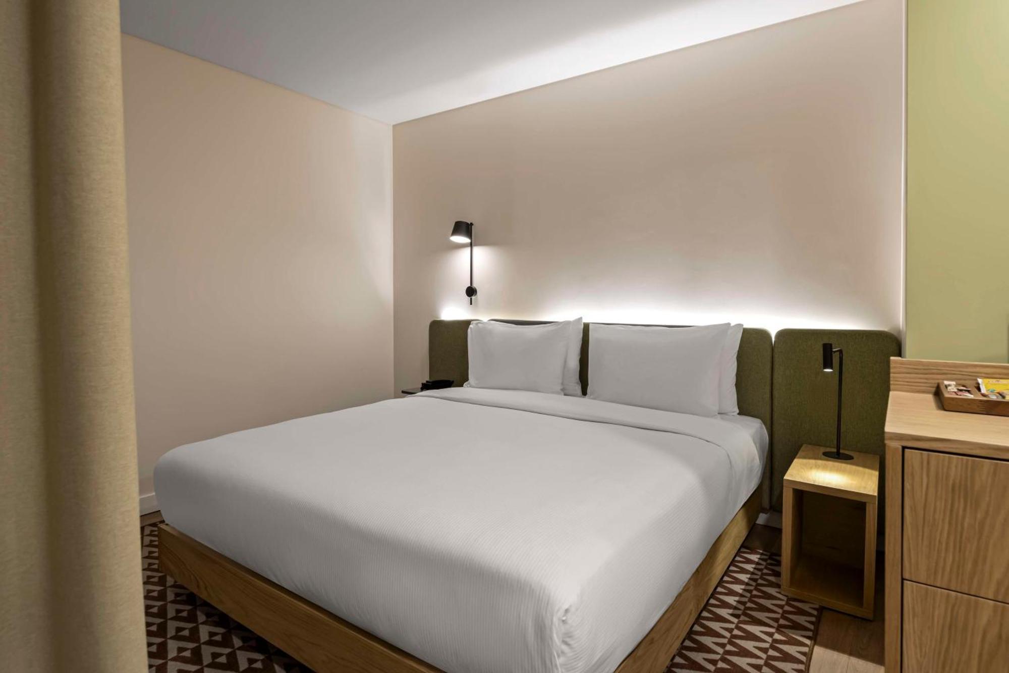 Готель Hampton By Hilton Istanbul Sirkeci Екстер'єр фото